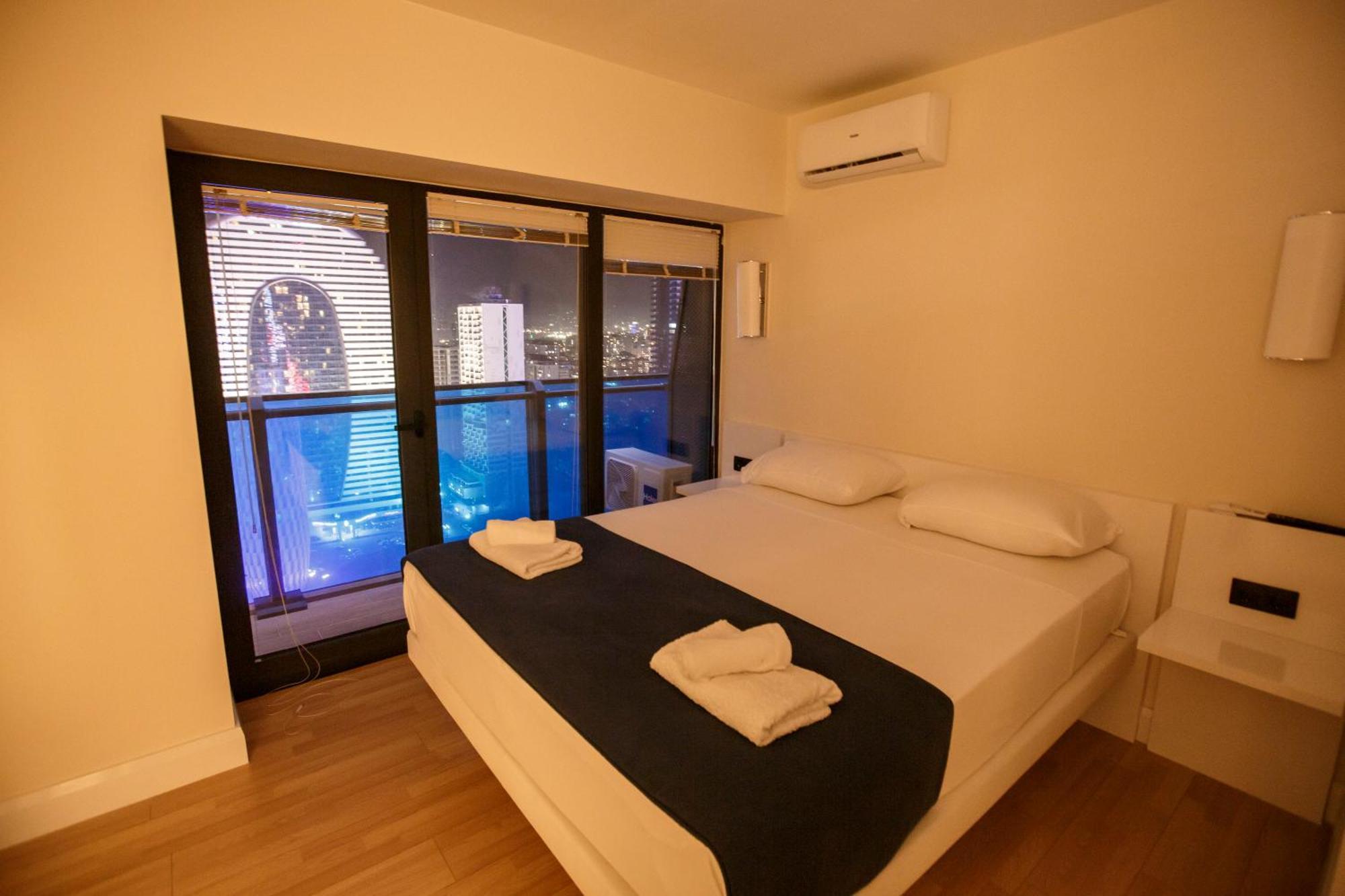 Panorama Orbi Beach Resort Center Suite Batumi Bagian luar foto