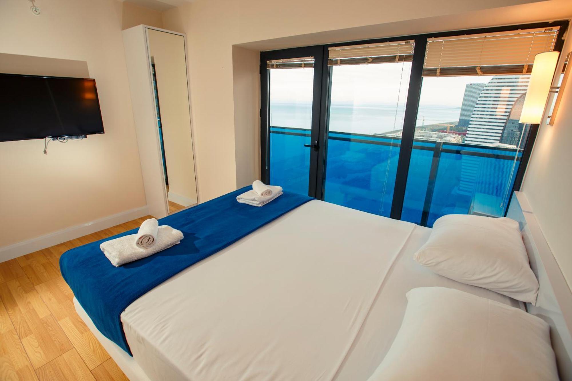 Panorama Orbi Beach Resort Center Suite Batumi Bagian luar foto