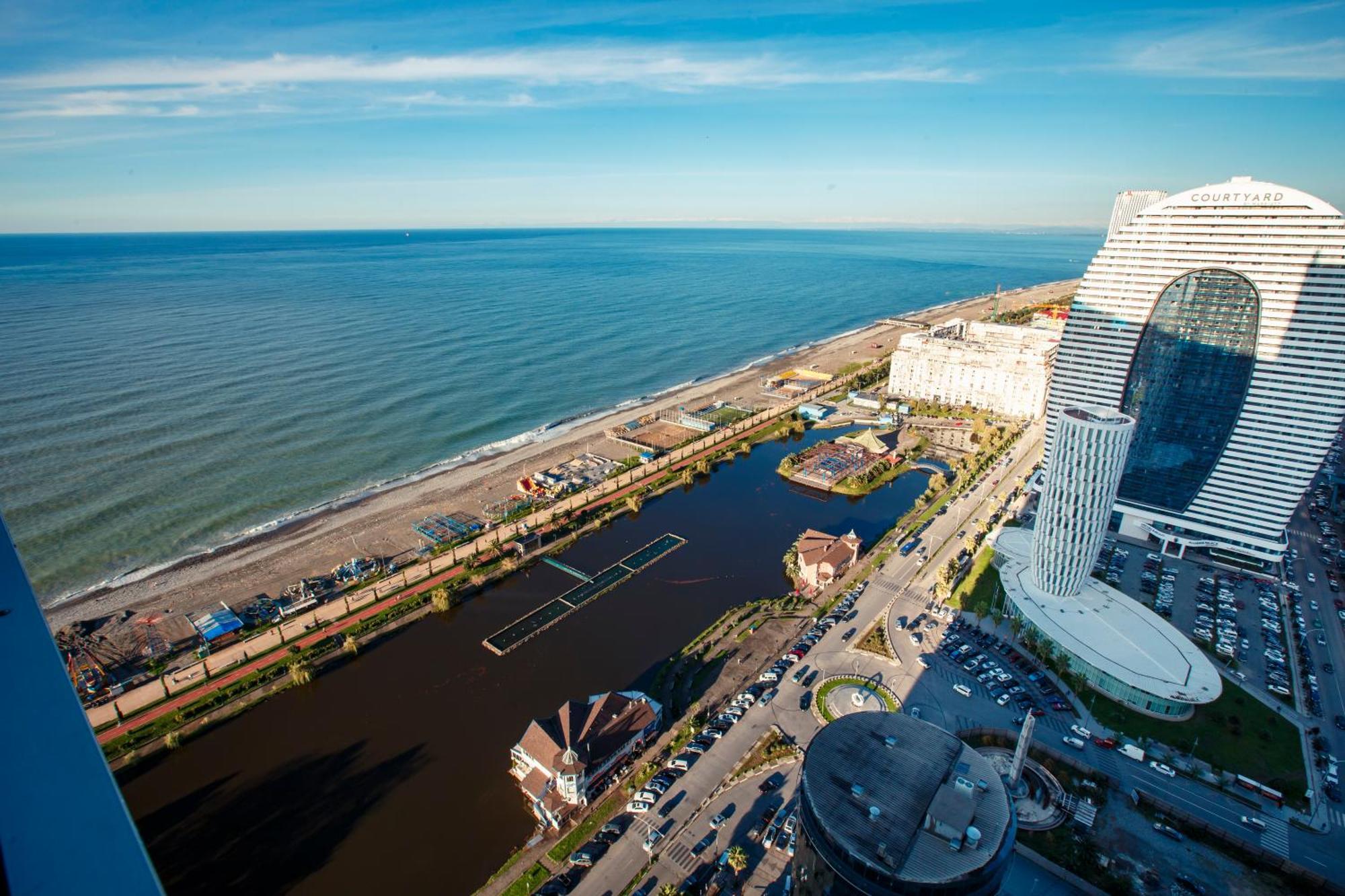 Panorama Orbi Beach Resort Center Suite Batumi Bagian luar foto