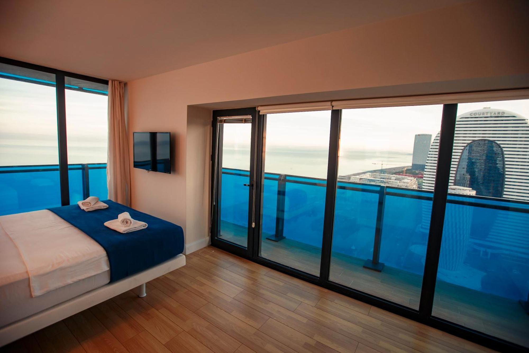 Panorama Orbi Beach Resort Center Suite Batumi Bagian luar foto