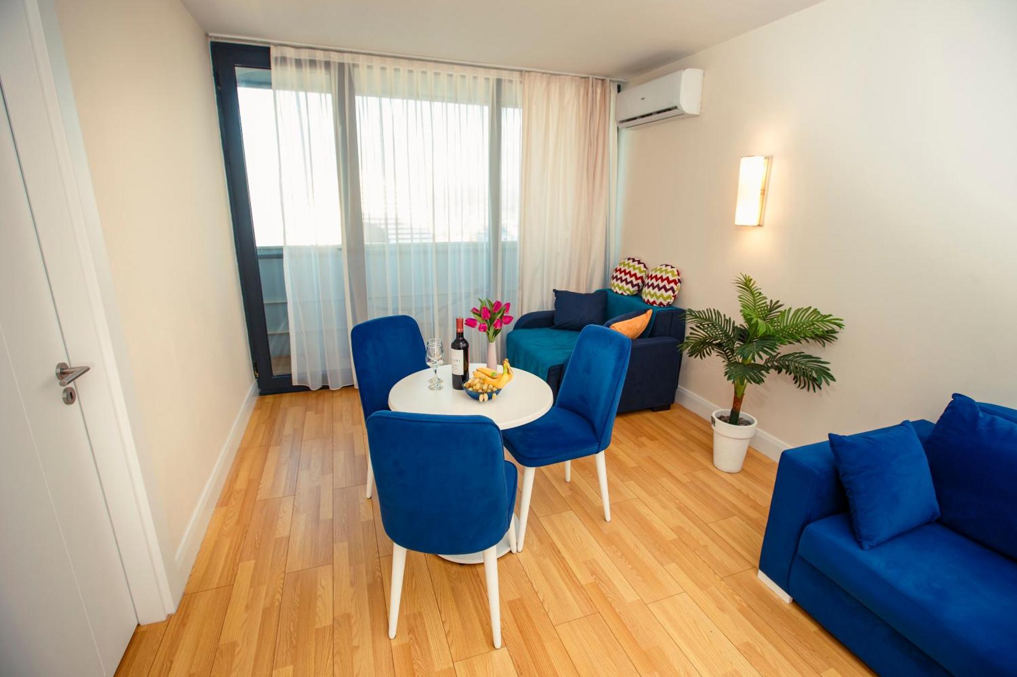 Panorama Orbi Beach Resort Center Suite Batumi Bagian luar foto